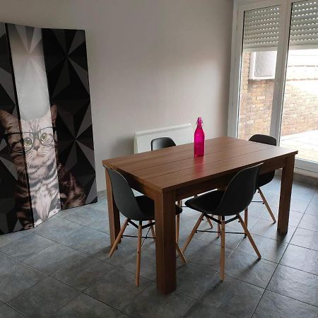 Appartement 2 chambres spacieuses avec terrasse Brouckerque Extérieur photo