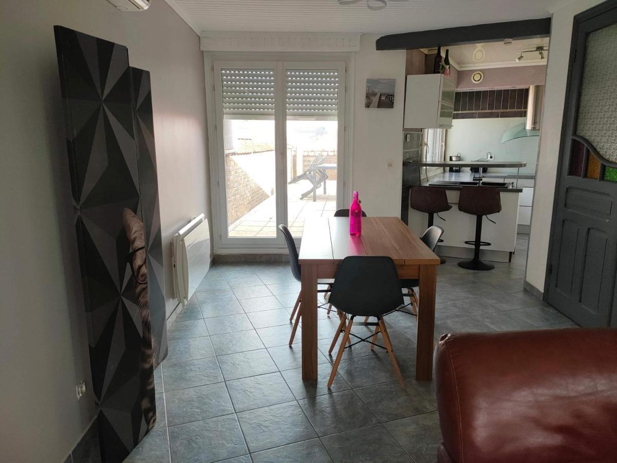 Appartement 2 chambres spacieuses avec terrasse Brouckerque Extérieur photo